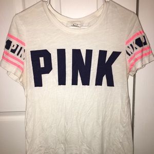 VS PINK TEE